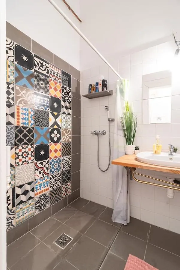 Vivid Downtown Apartment Close To Kalvin Ter Budapest